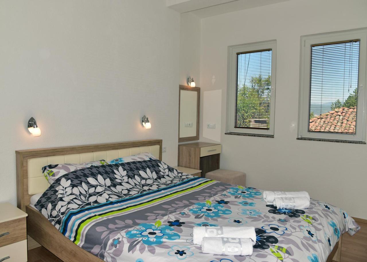 Comfort Apartment Ohrid Exterior photo