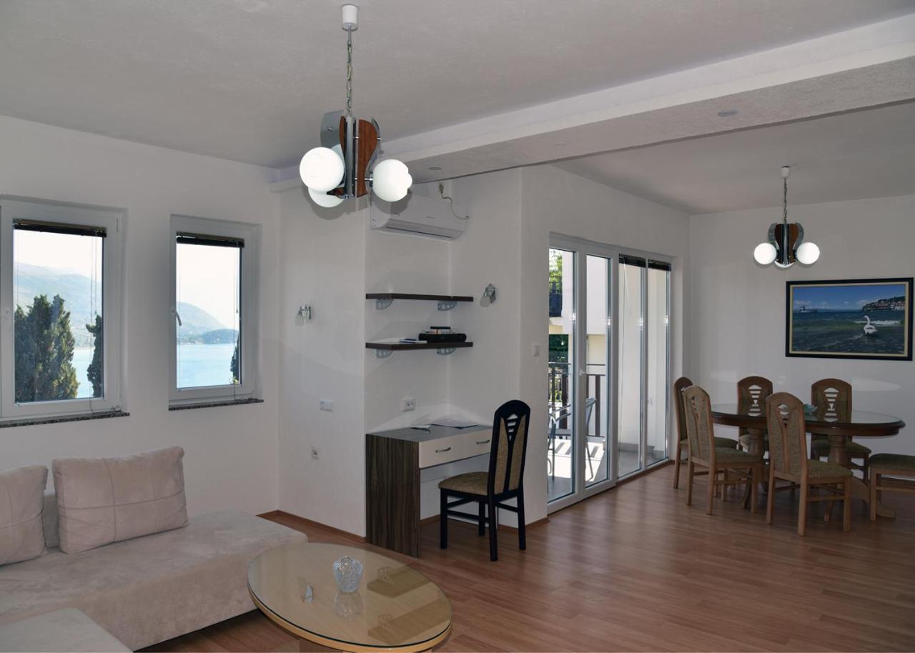 Comfort Apartment Ohrid Exterior photo